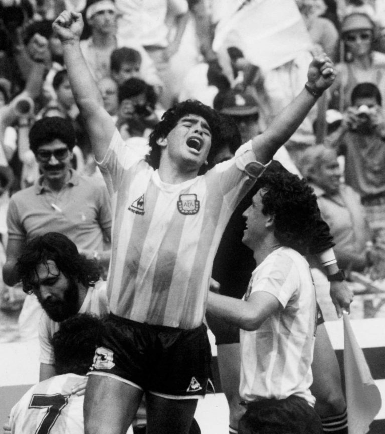 El mundo del deporte llora la muerte de Maradona