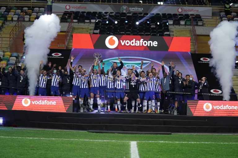 Porto, supercampeón