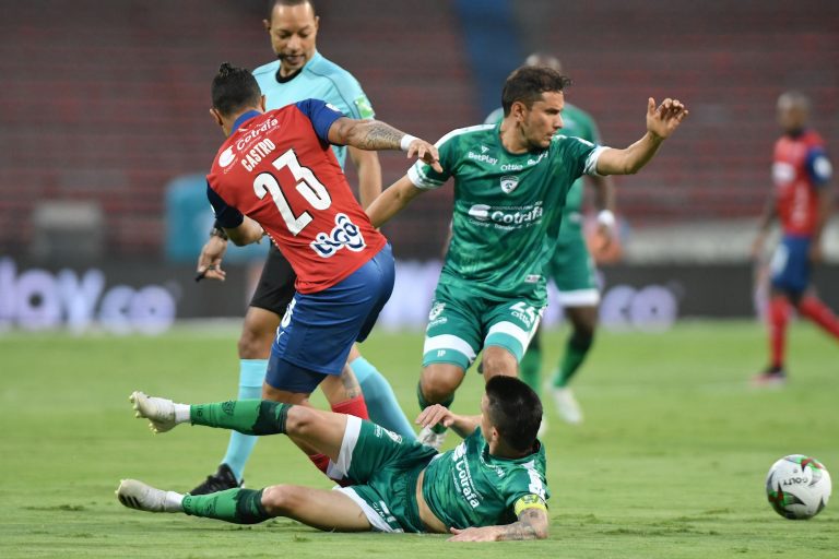 Empate sin emociones