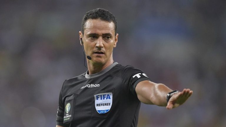 Árbitros para conocer los semifinalistas