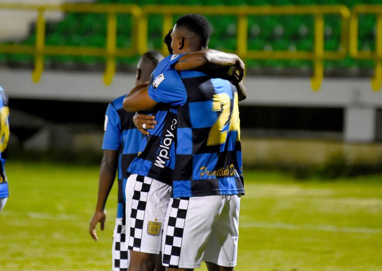 Chicó le huye al descenso