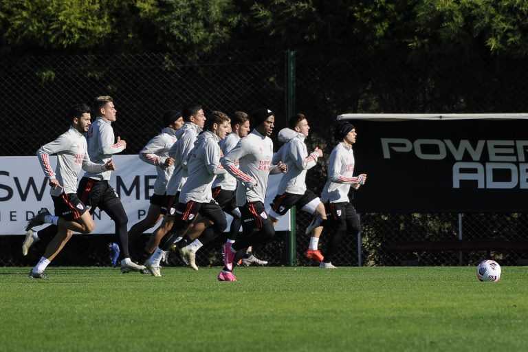 Borré ya entrena con River Plate