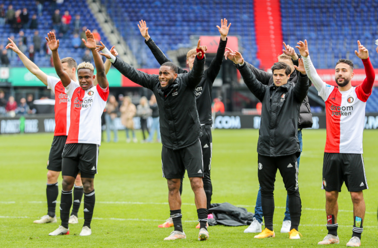 Sinisterra, protagonista en triunfo del Feyenoord