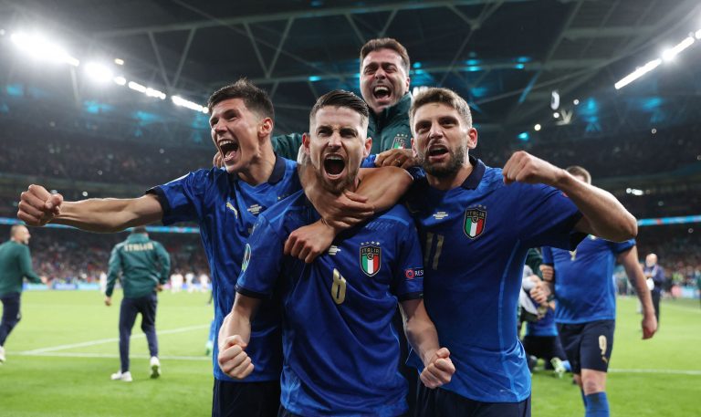 Italia, en penales, primer finalista de la Euro