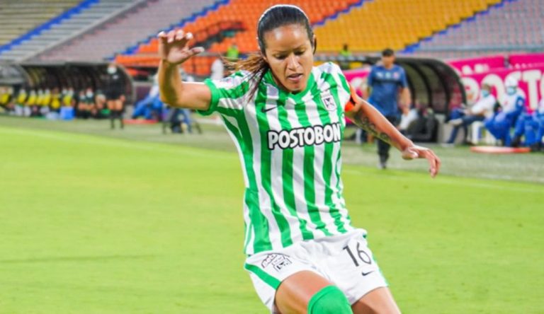 Lady Andrade suspendida siete fechas