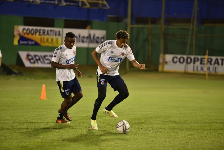 Colombia entrena en Luque