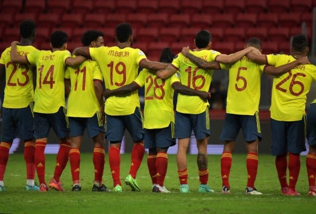 Colombia vs Ecuador por: César Augusto Londoño