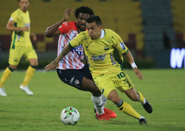 Junior perdió dos puntos en el último segundo