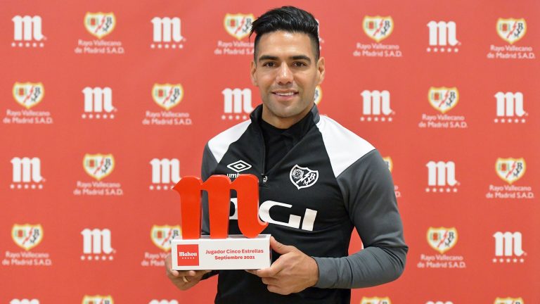 Falcao recibió premio a mejor jugador del Rayo