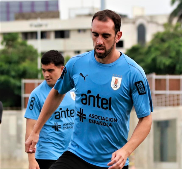 El partido ante Colombia será el más importante: Godín