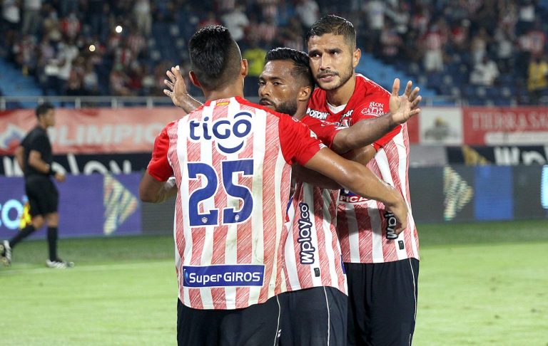 El "tiburón" mordió en casa