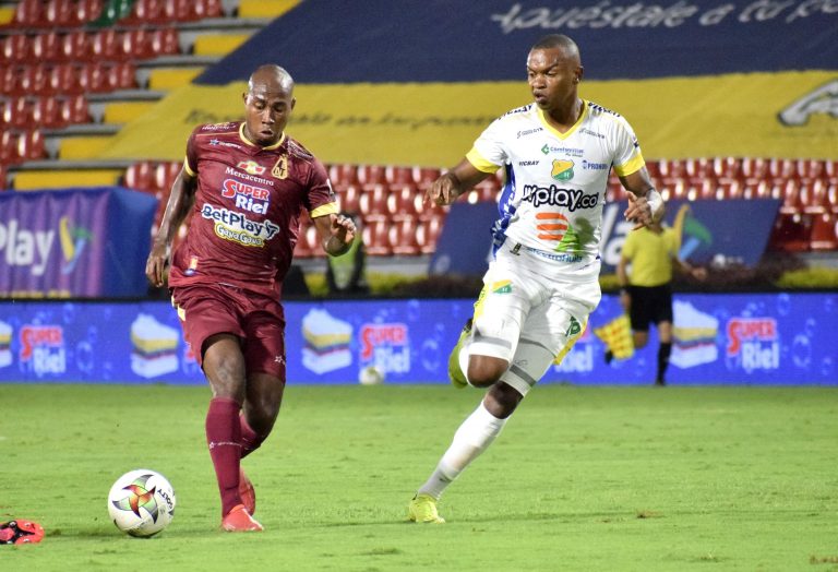 Tolima sigue sumando