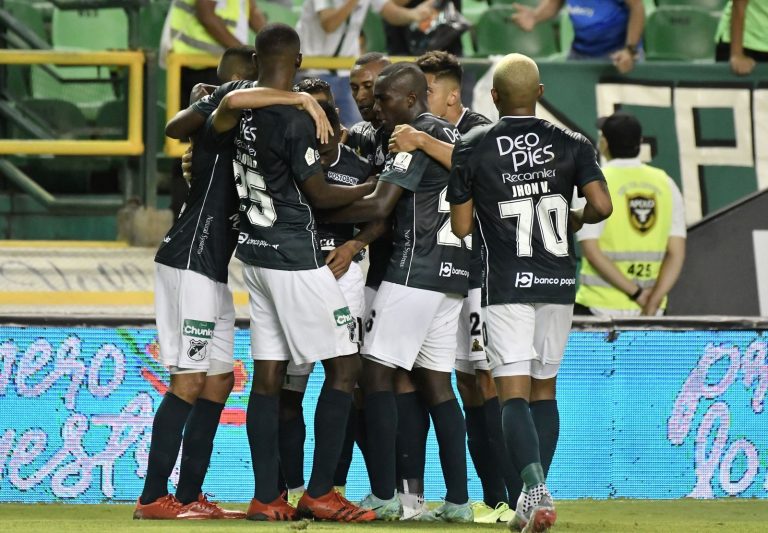 Cali, goleada en Neiva y a los ocho