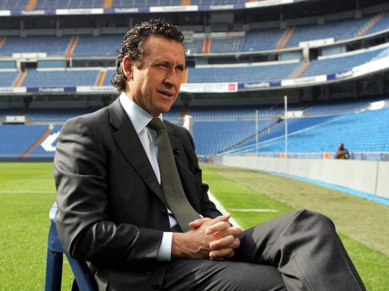 “Xavi es el hombre para el Barcelona, pero ¿es el momento?”, Valdano