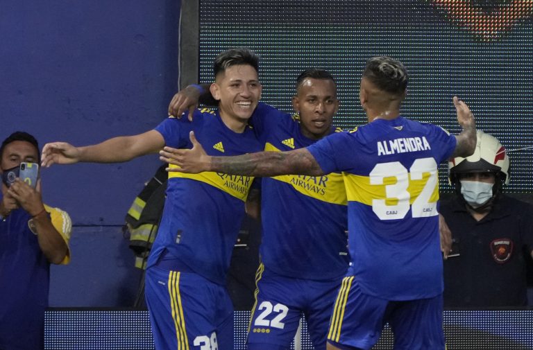 Cardona brillante y Fabra goleador