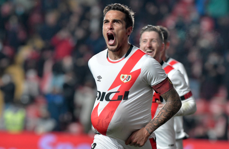 “Por suerte no necesitamos a Falcao”, Iraola