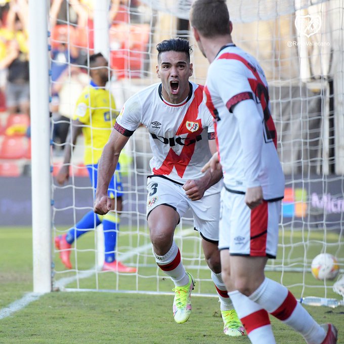 “Falcao nos pide videos para estudiar los rivales”, Iraola