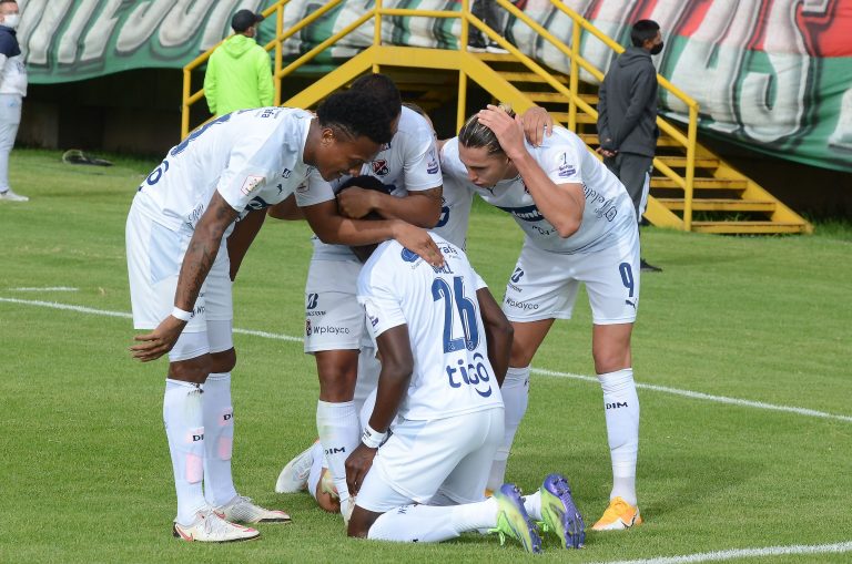 Medellín gana y se ilusiona