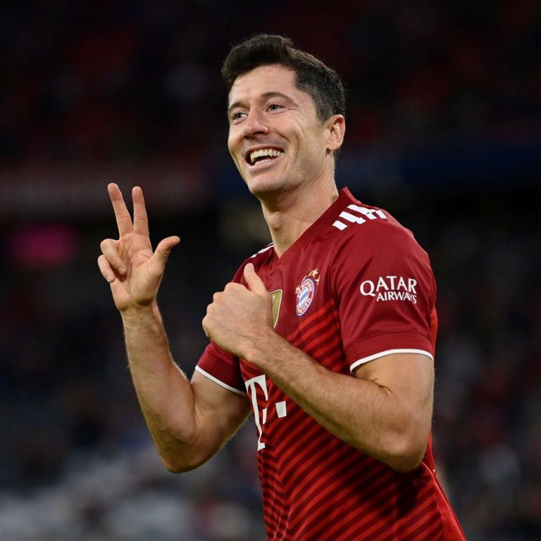 Lewandowski el mejor de 2021 para ‘The Guardian’