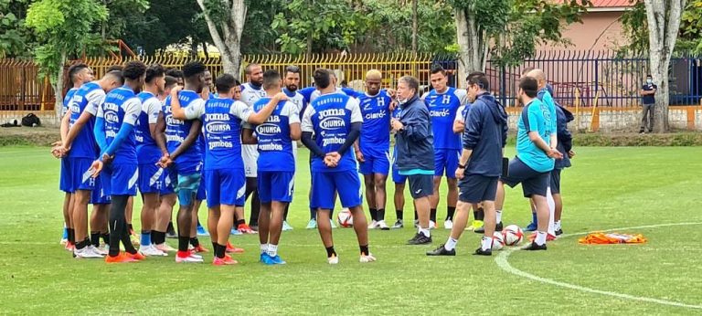 ‘Bolillo’ citó a Honduras para enfrentar a Colombia