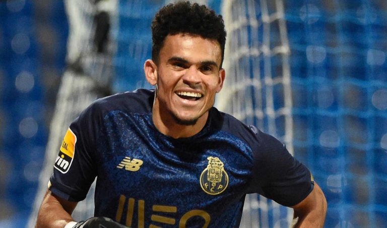 Liverpool insiste en contratar a Díaz