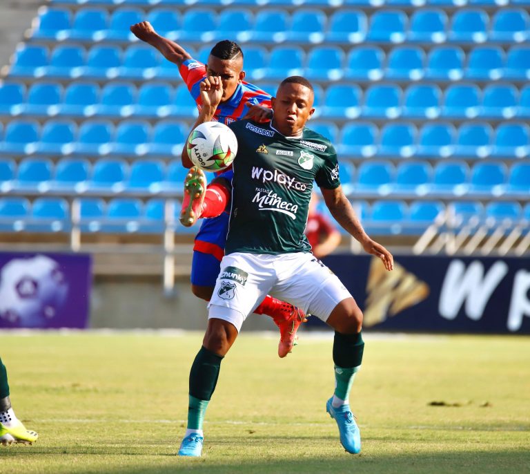 Cali levanta cabeza de visita