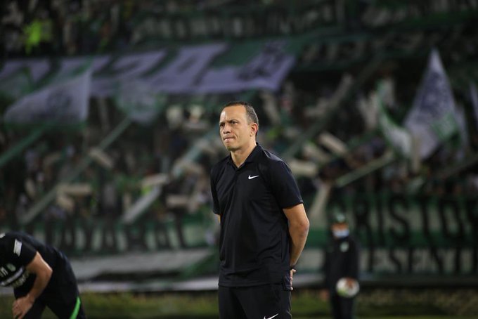 Alejandro Restrepo sale de Nacional