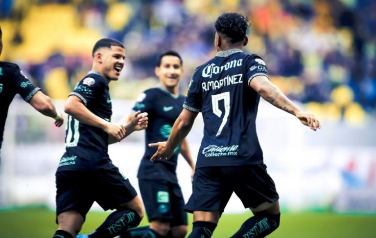 Roger y Villa, goles colombianos en Argentina y México