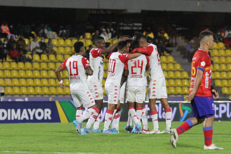 El expreso volvió a encarrilar