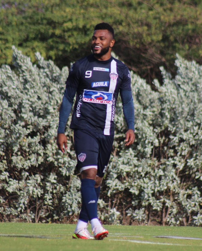 94AF680C-C78C-40D3-B734-ADB825EB8DB8