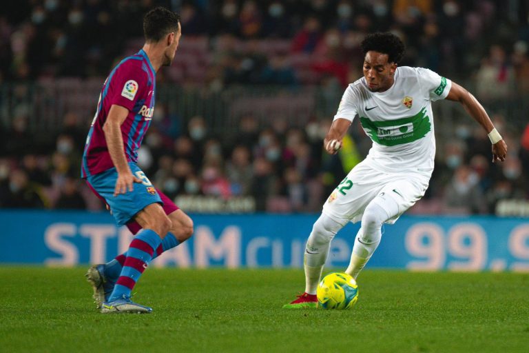 Mojica el mejor lateral izquierdo de Europa