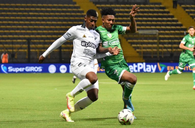 En ceros el duelo de verdes