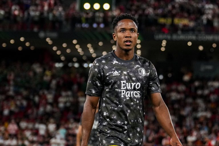 Sinisterra no estará con Colombia ante Arabia