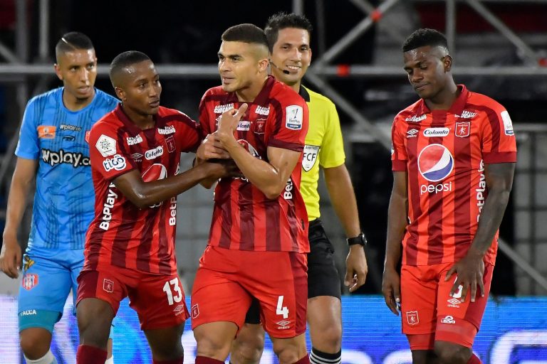 América despidió el semestre con triunfo