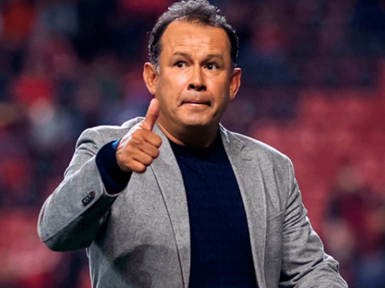 Reynoso sería el elegido técnico para Perú