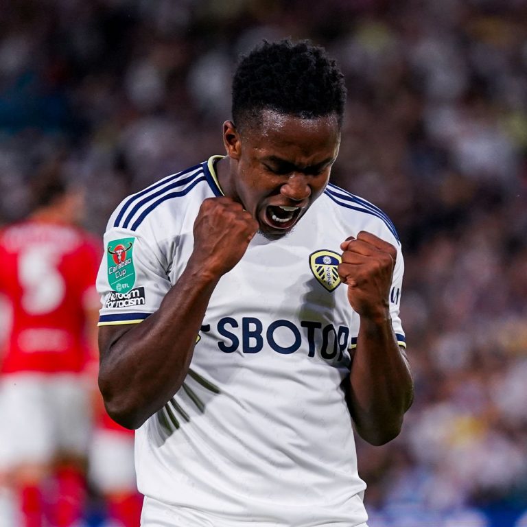 Primer gol de Luis Sinisterra con Leeds