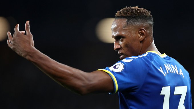 Yerry Mina, baja ocho semanas