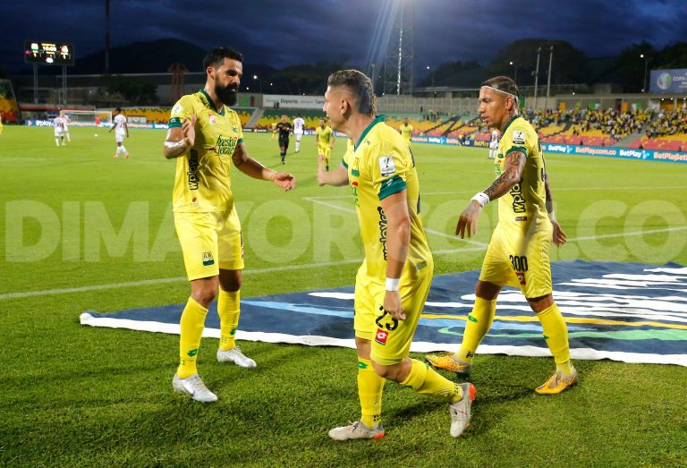 Bucaramanga logró su primera victoria