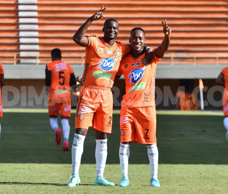 Envigado cerca de los 8