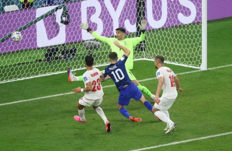 Pulisic, en duda para octavos