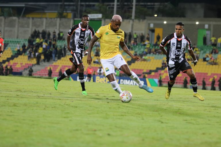 Bucaramanga y Envigado abrieron la Liga BetPlay