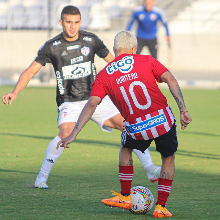 Quintero ya marcó con Junior