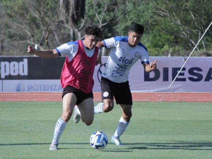 Paraguay, primer rival de Colombia, anunció nómina