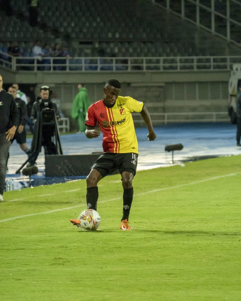 El campeón Pereira recibe al ascendido Huila