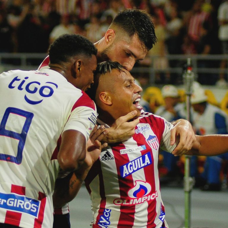 ‘Bolillo’ debutó con empate