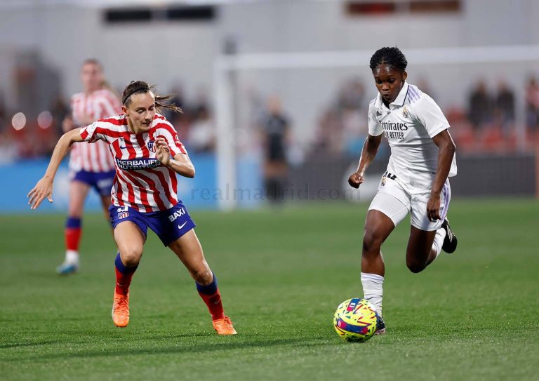 Linda y Leicy dijeron presente en el derbi
