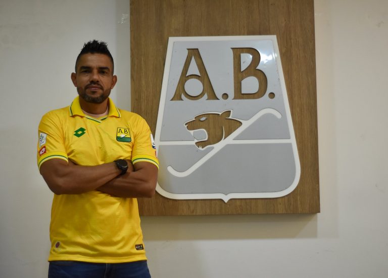Márquez debuta con Bucaramanga