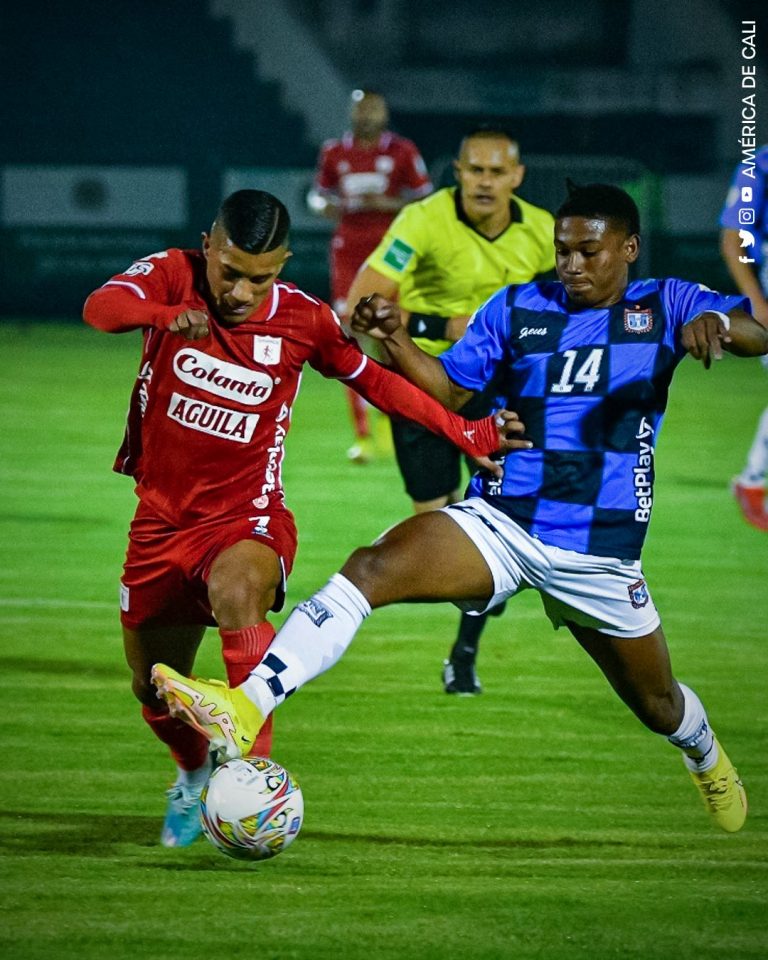 Chicó y América dividieron honores