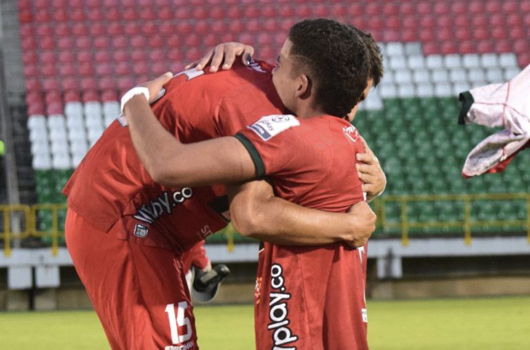 Patriotas se quedó con la primera final