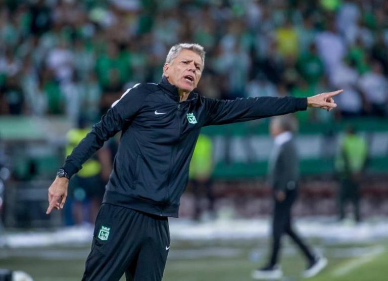 Autuori estalla: “No tengo que pedir disculpas”